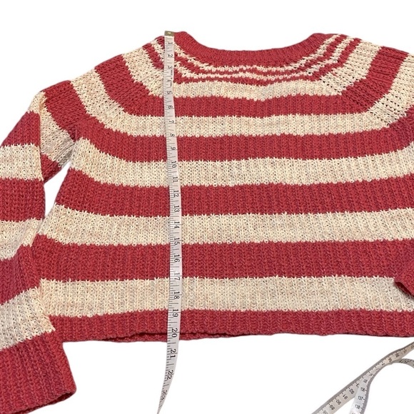 Anthropologie Pilcro Bell-Sleeve Henley Sweater like new size large - Picture 4 of 10